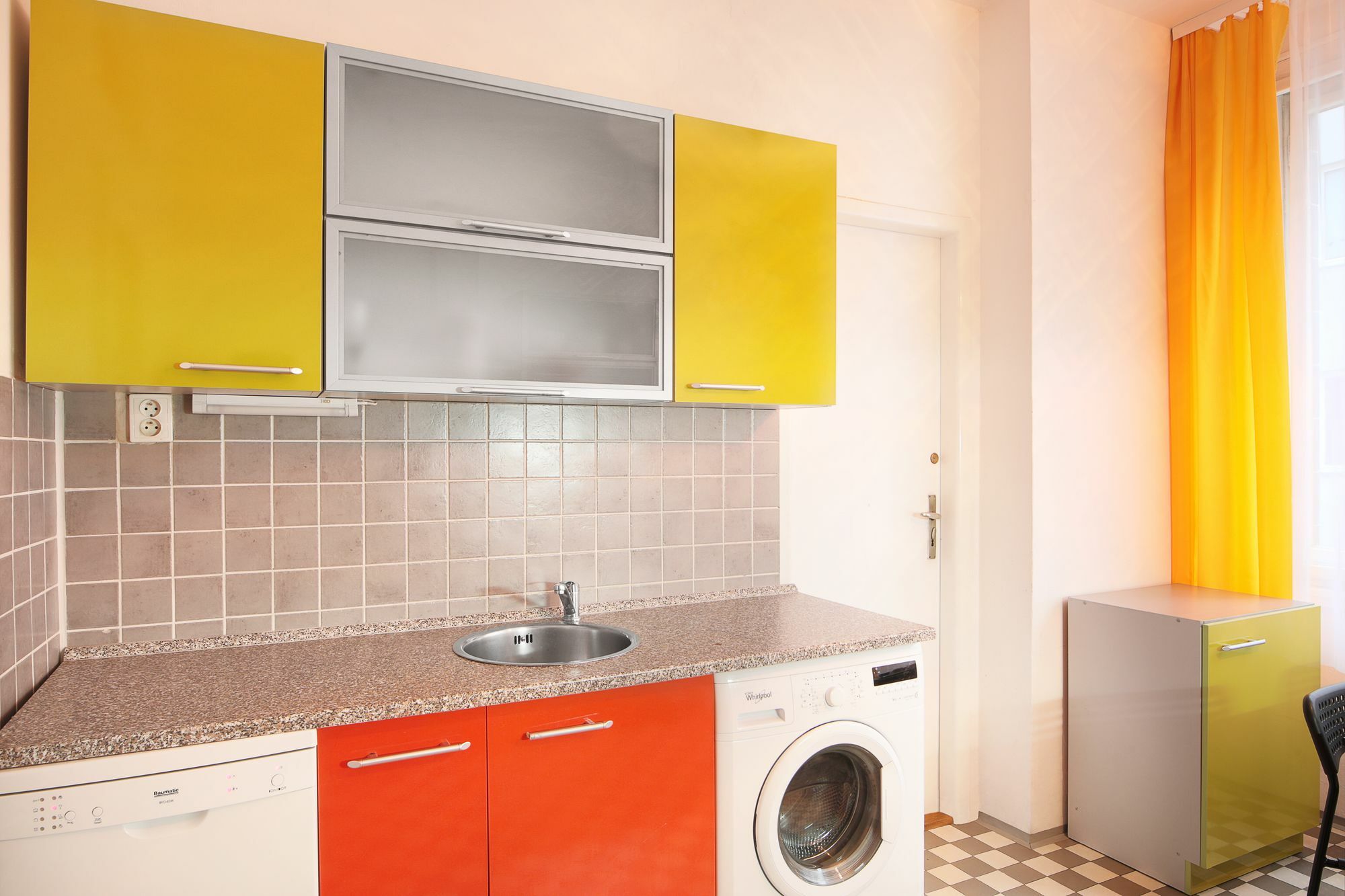 Apartment Center For 7 People Walking Distance To Old Town By Eas Prag